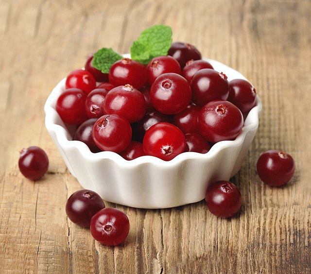 Cranberry Juice for Acid Reflux | Livestrong.com
