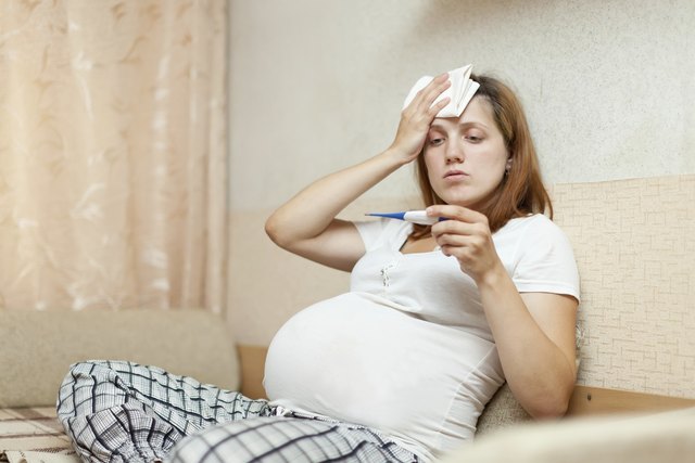 pregnancy-stomach-viruses-livestrong