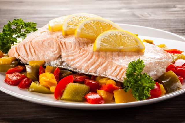 Grilled salmon and vegetables