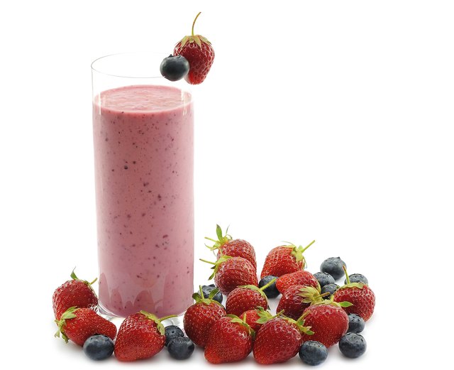 Smoothie with strawberries