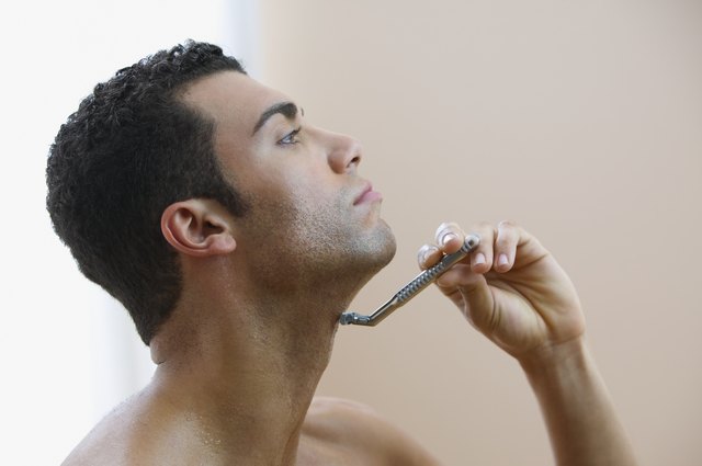 How to Get Rid of Unsightly Razor Bumps in the Neck Area ...