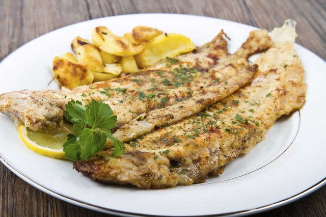 Fresh sole served with potatoes