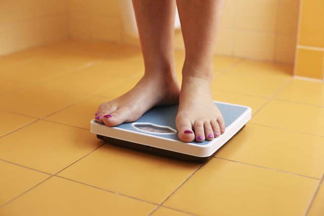 How to Calculate a Fair Weight Loss Competition | livestrong