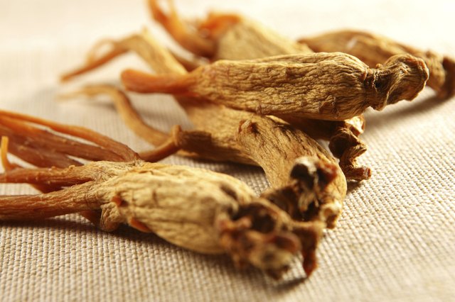 dry Ginseng Roots