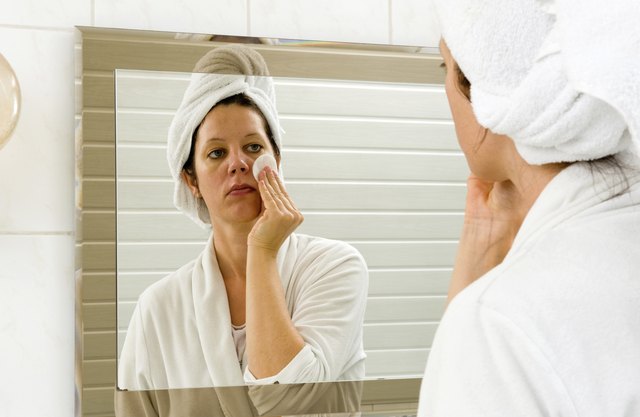 Cleaning skin in bathroom