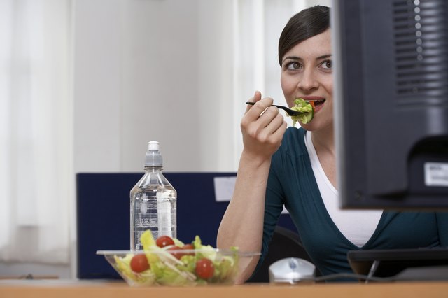 diet-exercise-plans-for-office-workers-livestrong