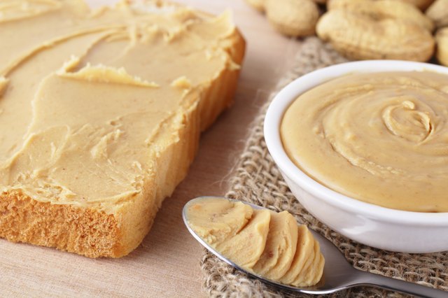 Sandwich with peanut butter