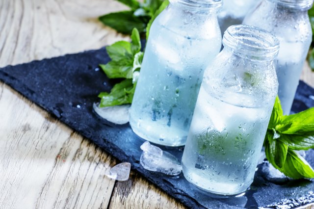 Water with ice for muscle building diet