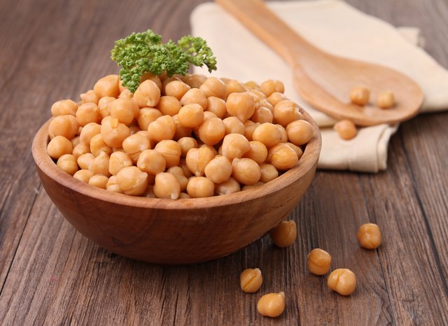 protein-in-garbanzo-beans-livestrong