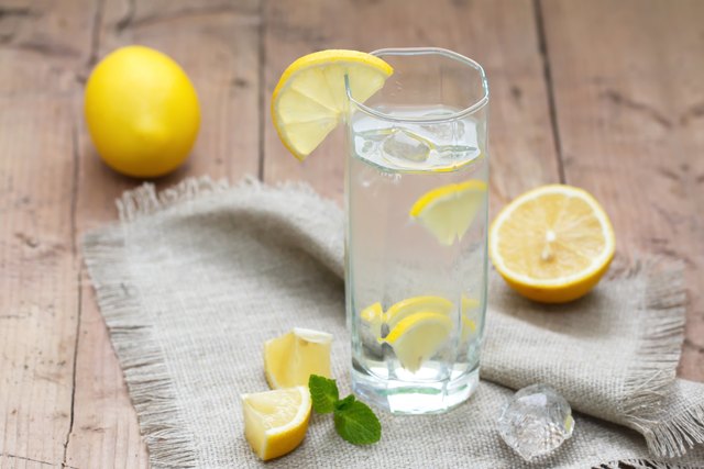 What Is the Benefit of Eating Whole Fresh Lemons? | Livestrong.com