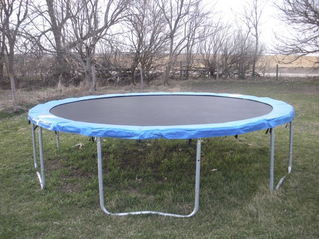 Trampoline