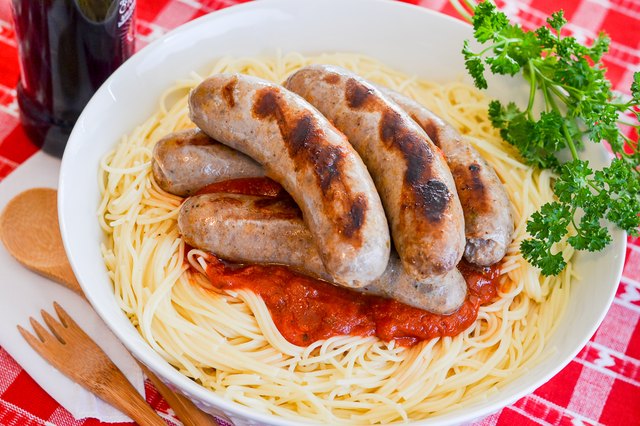 How to Boil Italian Sausage Before Grilling - LIVESTRONG.com