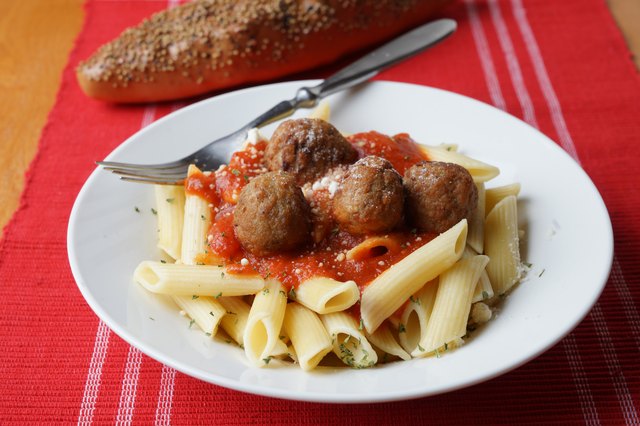 how-to-cook-frozen-fully-cooked-meatballs-livestrong