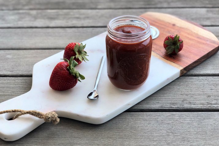 Berry-Sweetened Barbecue Sauce