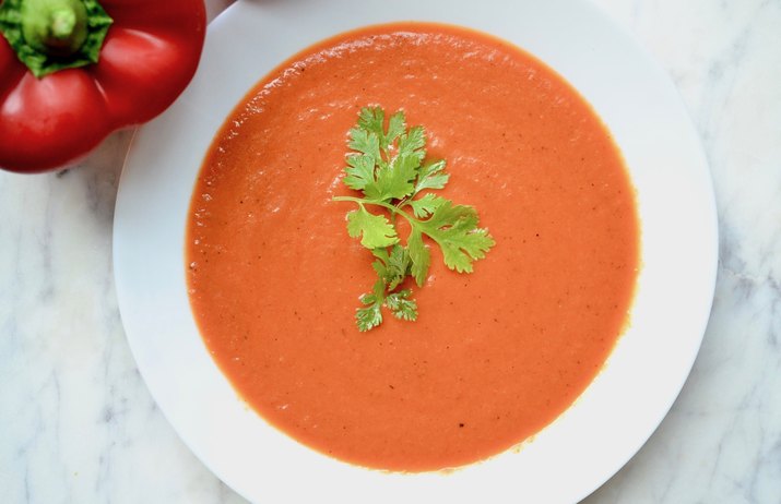 Vegan Creamy Roasted Red Pepper Soup