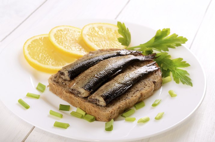 Sprats sandwiches