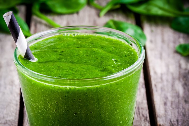 Healthy green spinach smoothie