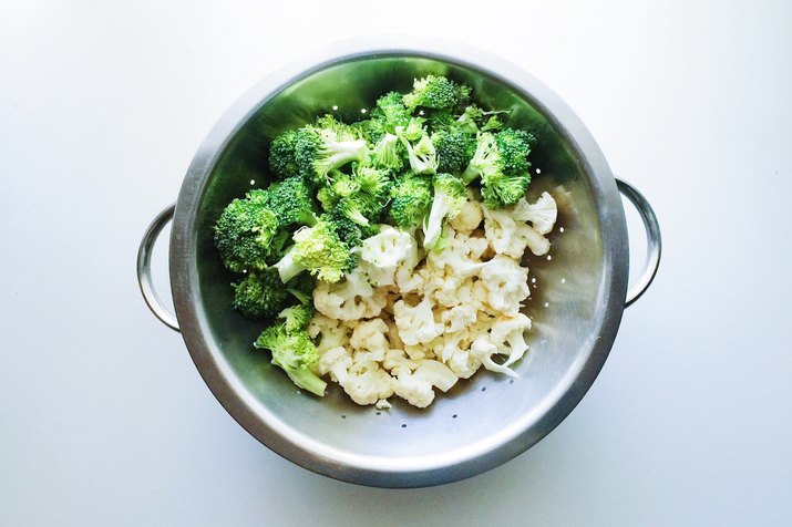 A colander of broccoli