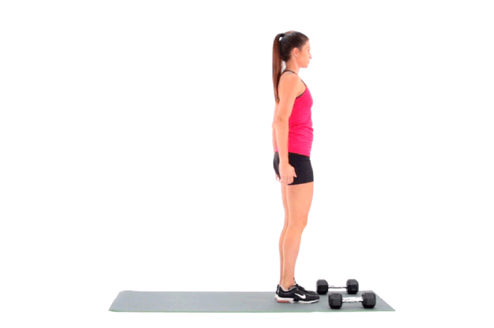 Woman doing Reverse Lunges