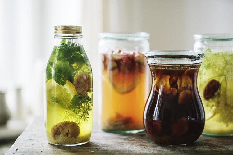 Kefir Lemonade in jars.